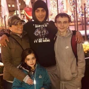 Meet your Posher, Angela